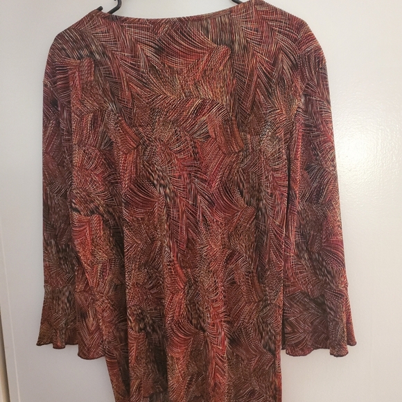 Only 9 Brand Women's Red Blouse - Picture 10 of 11